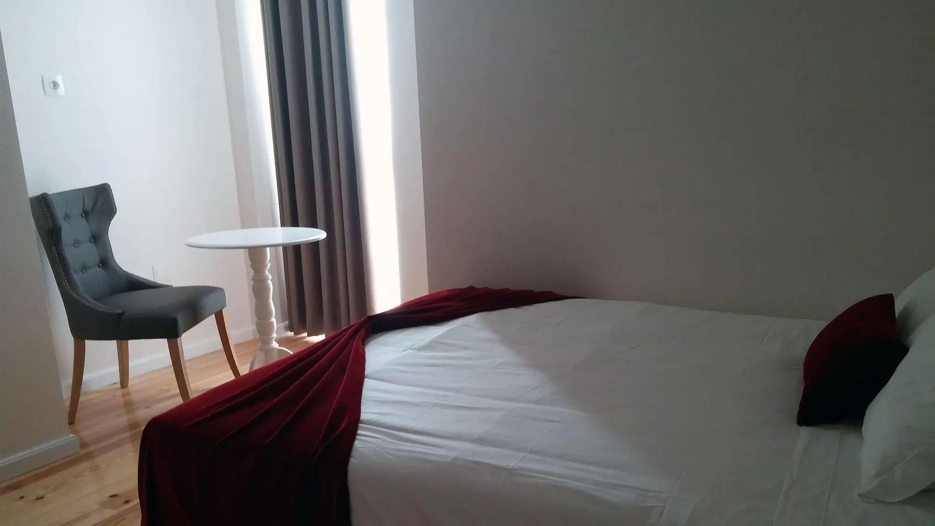 Lisbon Arsenal Suites Aparthotel