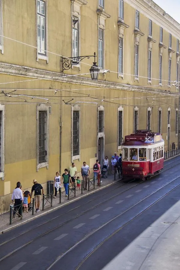 Lisbon Arsenal Suites Aparthotel